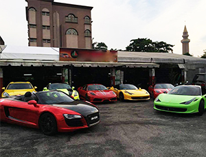 Car reseller using the HRM.my system